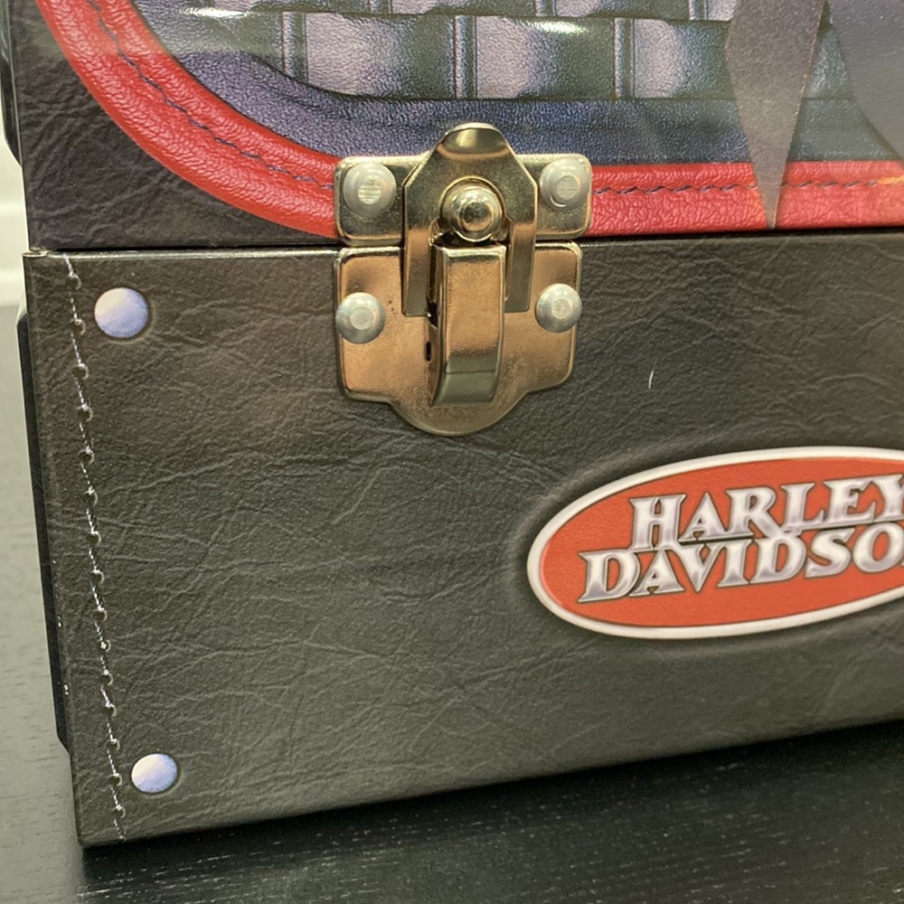 Harley-Davidson Vintage Tin Lunch Box - Picture 9 of 16
